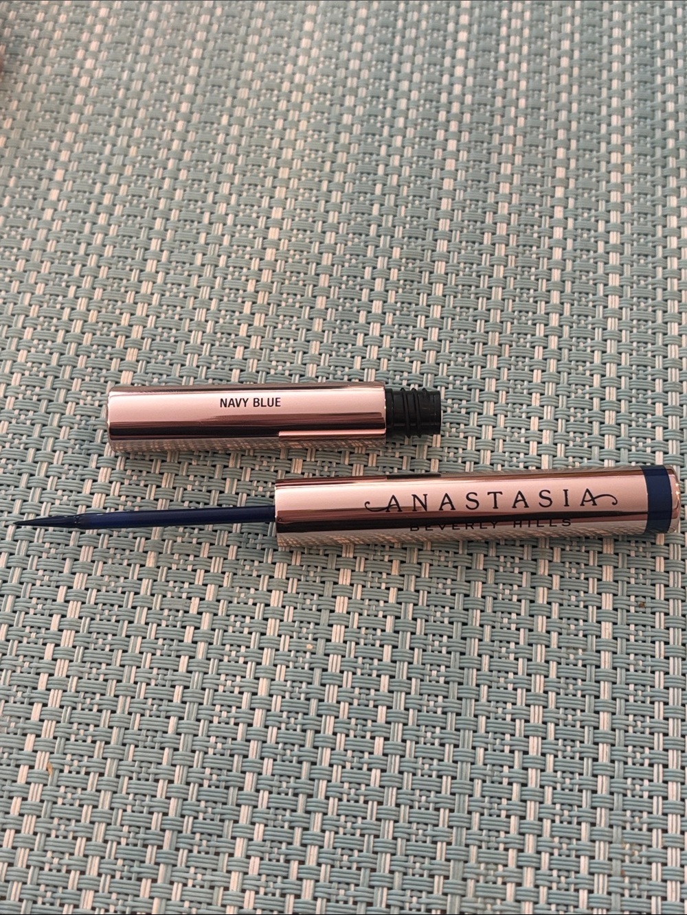 Anastasia Beverly Hills- Navy Blue Liquid Eyeliner